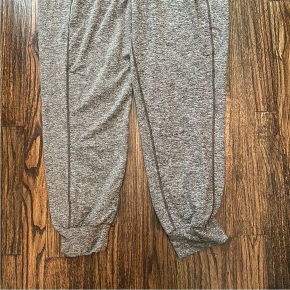 Sweaty Betty jumpsuit - Picture 5 of 10